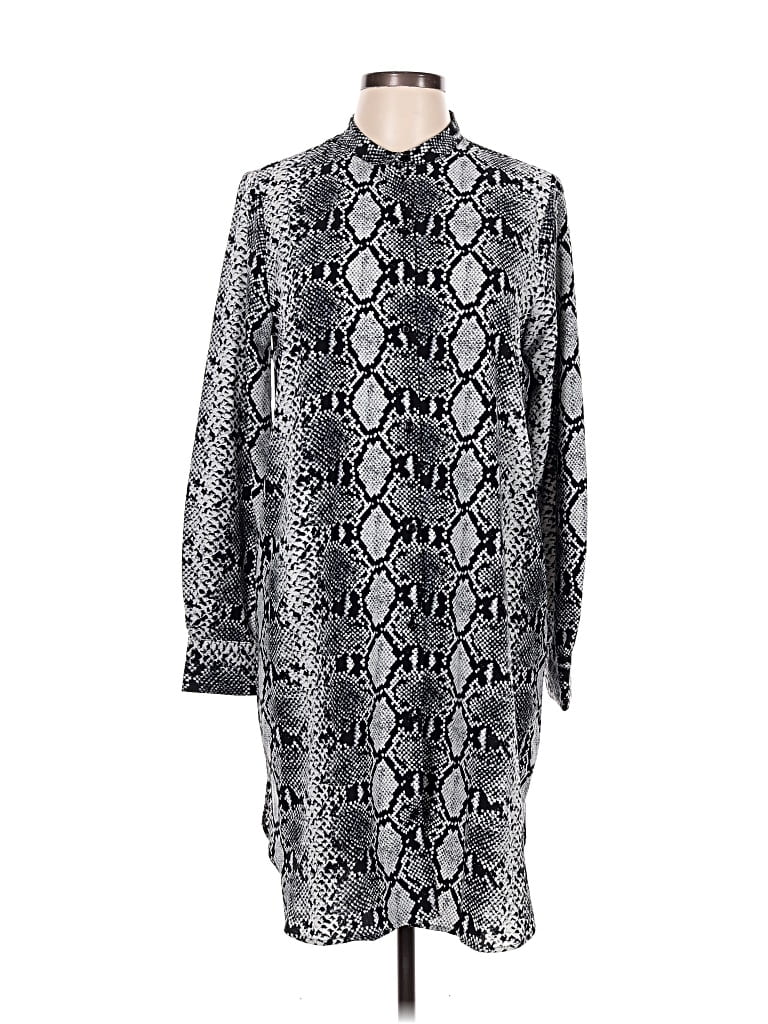 Pre-owned Wdny Kimono In Silver