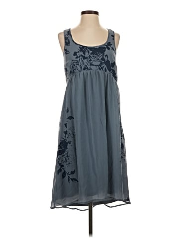 Pins and Needles Casual Dress (view 1)