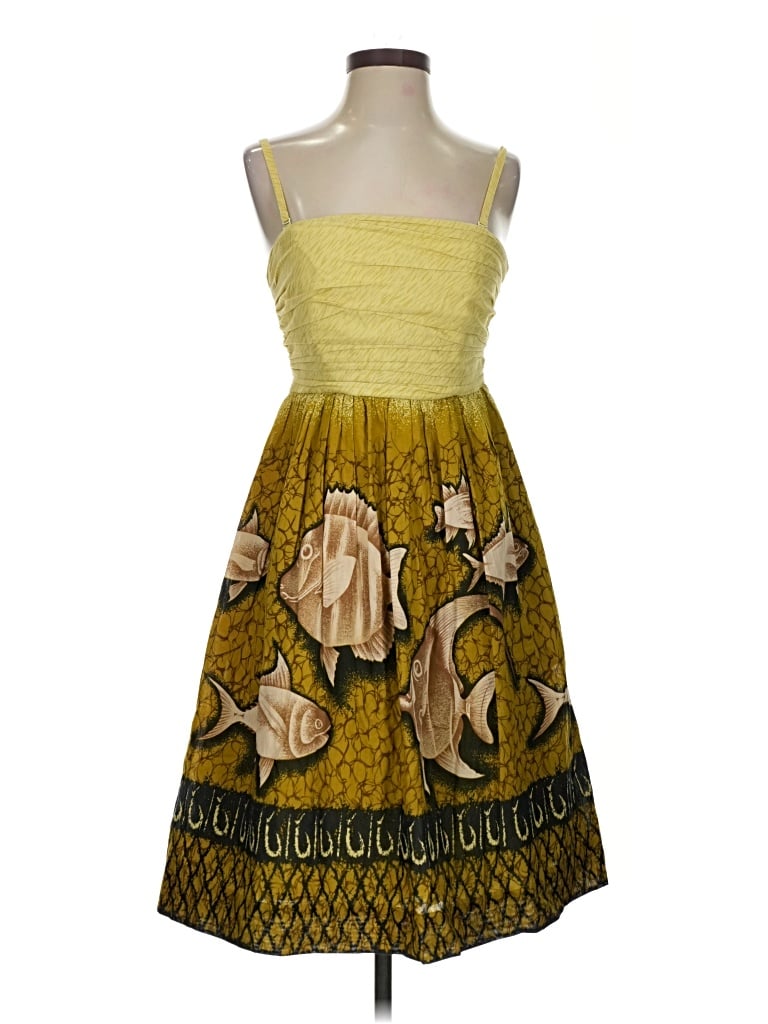 Pre-owned Vanessa Virginia Cocktail Dress In Yellow