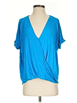 Double Zero Short Sleeve Blouse