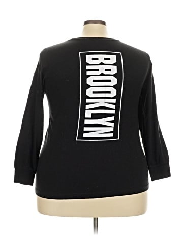 Bobbie Brooks 3/4 Sleeve T-Shirt (view 2)