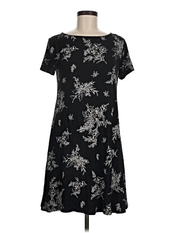 Old Navy Casual Dress (view 1)