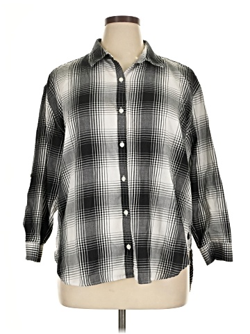 Gloria Vanderbilt 3/4 Sleeve Button-Down Shirt (view 1)