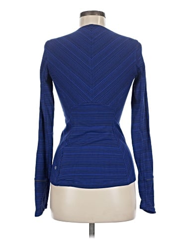 Lululemon Athletica Long Sleeve T-Shirt (view 2)