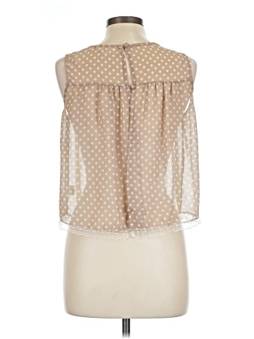Iris Basic Sleeveless Blouse (view 2)
