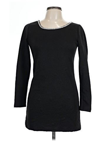 Fioni Casual Dress (view 1)