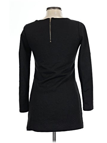 Fioni Casual Dress (view 2)