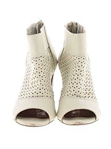 Mossimo Ankle Boots (view 2)