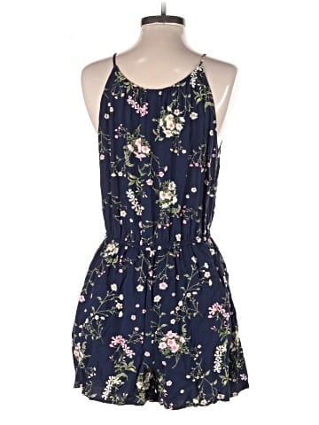 Old Navy Casual Dress (view 2)
