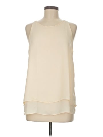 Darjoni Sleeveless Blouse (view 1)