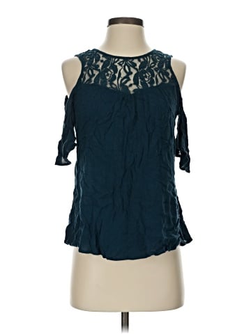 Hinge Sleeveless Blouse (view 1)