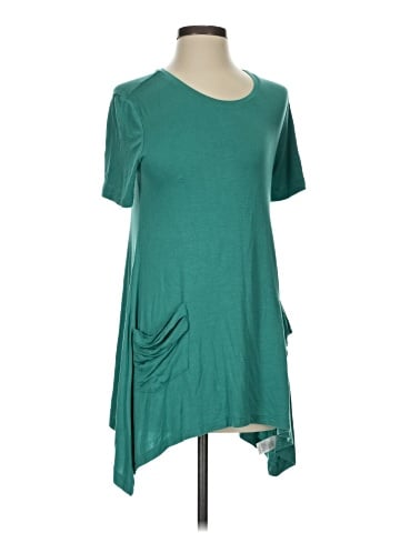 LOGO by Lori Goldstein Short Sleeve T-Shirt (view 1)