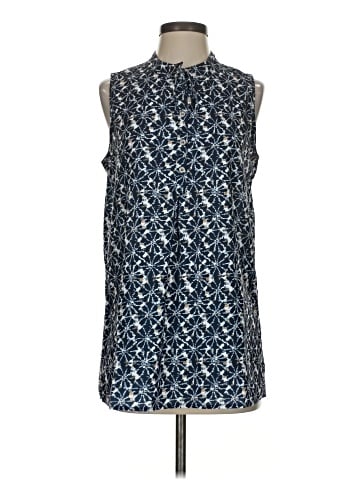 Simply Noelle Sleeveless Blouse (view 1)
