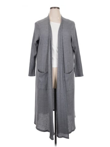 Lularoe Cardigan (view 1)