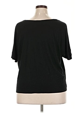 Bella Short Sleeve T-Shirt (view 2)