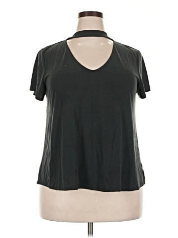 Mossimo Supply Co. Short Sleeve T-Shirt (view 1)