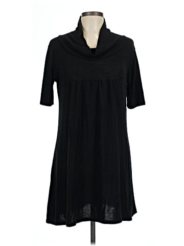 Discreet Casual Dress (view 1)