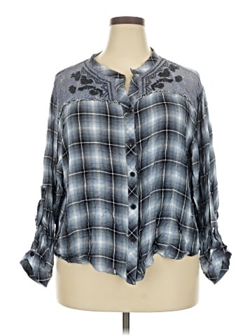 Hazel 3/4 Sleeve Blouse (view 1)