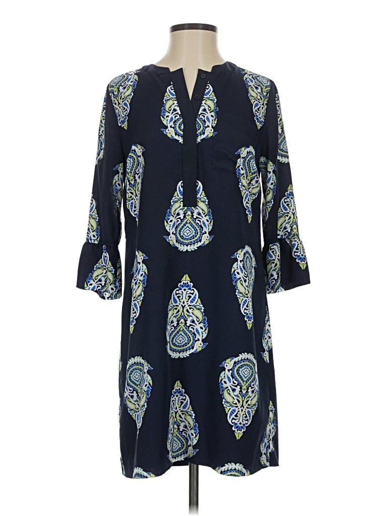 Pre-owned Crown & Ivy Casual Dress In Blue