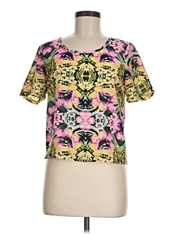 Fun & Flirt Short Sleeve Top (view 1)