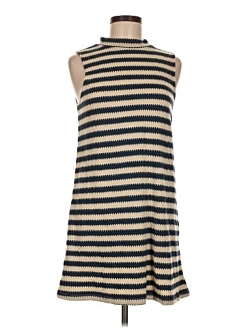 Others Follow Casual Dress (view 1)