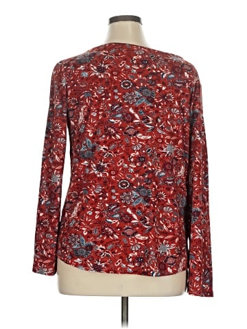 Simply Styled 3/4 Sleeve T-Shirt (view 2)