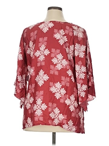 Parsley & Sage 3/4 Sleeve Blouse (view 2)