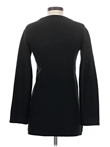 BB Dakota Pullover Sweater (view 2)
