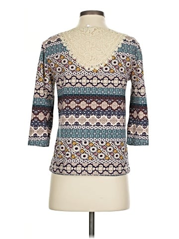 Two Twenty 3/4 Sleeve Top (view 2)