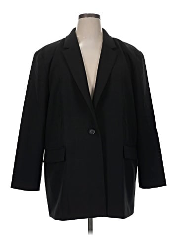Melrose and Market Kimono (view 1)