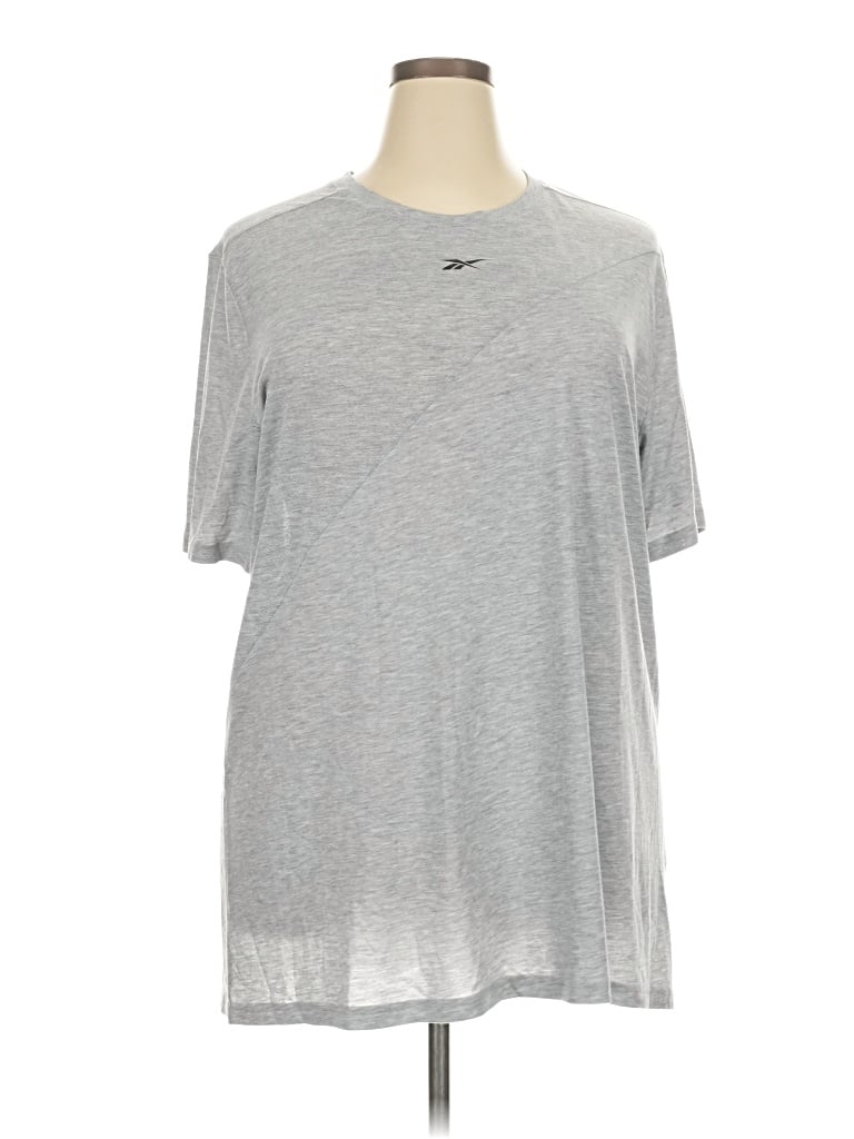 Pre-owned Reebok Short Sleeve T-shirt In Silver