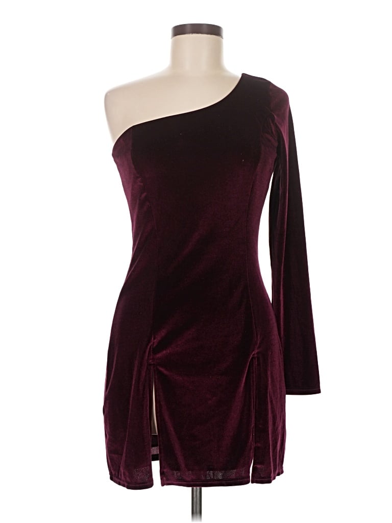 Pre-owned Lucy In The Sky Cocktail Dress In Burgundy