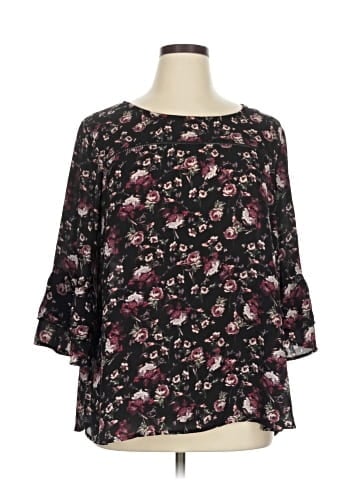 Eyeshadow 3/4 Sleeve Blouse (view 1)