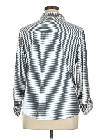 Croft & Barrow 3/4 Sleeve Button-Down Shirt (view 2)