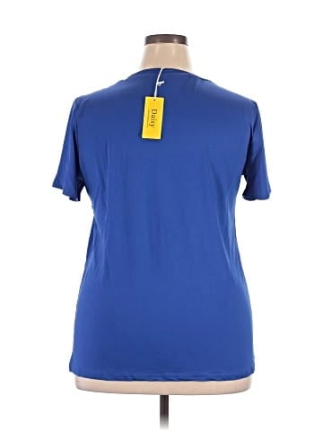 Roberta Roller Rabbit Active T-Shirt (view 2)