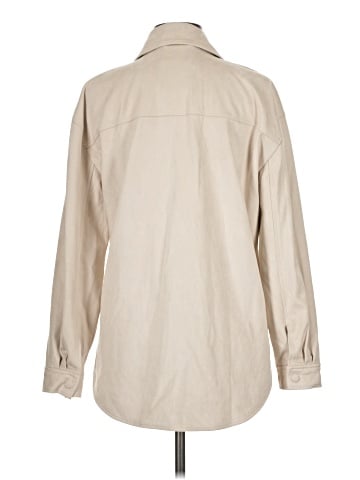 Abercrombie & Fitch Trenchcoat (view 2)