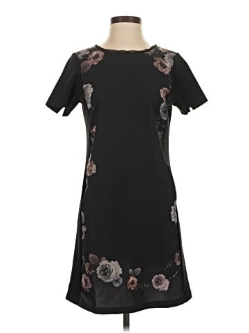 Simply Vera Vera Wang Casual Dress (view 1)