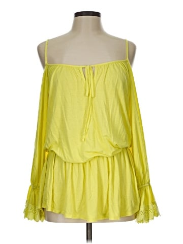 VAVA by Joy Han Casual Dress (view 1)