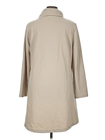 The Pyramid Collection Raincoat (view 2)