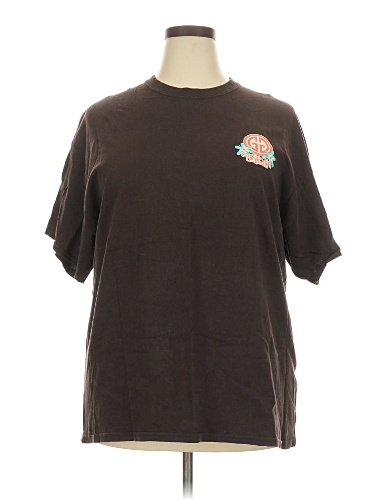Pre-owned Gildan Short Sleeve T-shirt In Brown