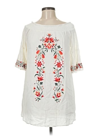 Black Swan 3/4 Sleeve Blouse (view 1)