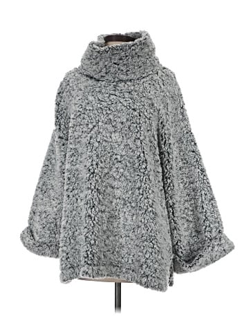 Sunday in Brooklyn Poncho (view 1)