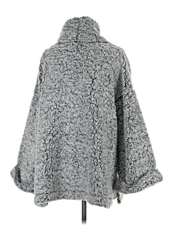 Sunday in Brooklyn Poncho (view 2)