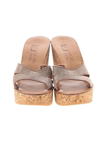 K. Jacques Wedges (view 2)