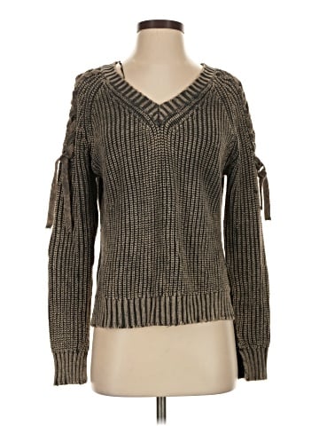 Romeo & Juliet Couture Pullover Sweater (view 1)