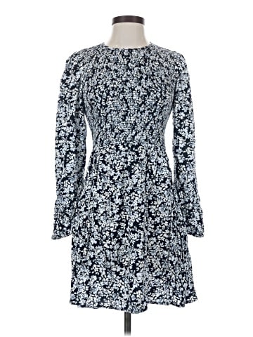Old Navy Casual Dress (view 1)