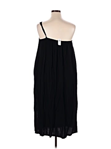 Old Navy Cocktail Dress (view 2)