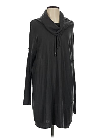 Cupio Poncho (view 1)