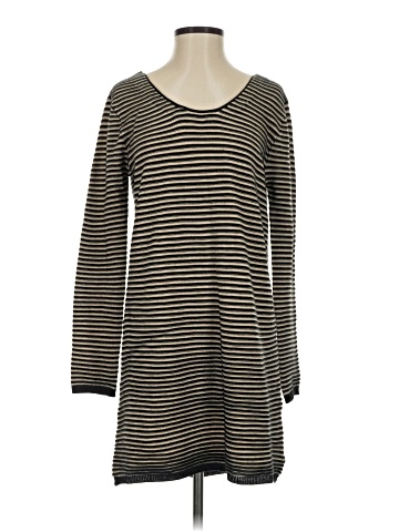 Knot Sisters Casual Dress (view 1)