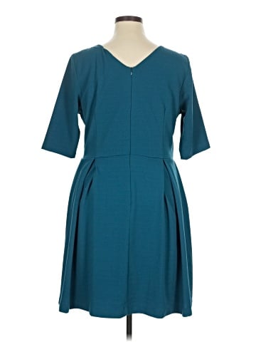 Single Los Angeles Casual Dress (view 2)